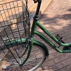 自転車 ノーパンクタイヤの画像