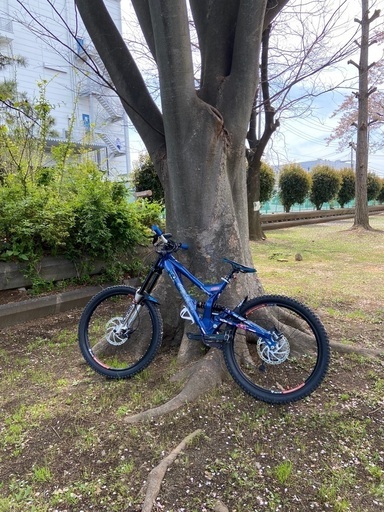 Iron Horse YAKUZA kumicho (あお) 練馬のマウンテンバイクの Iron Horse YAKUZA kumicho (あお) 練馬のマウンテンバイクの