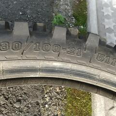 中古 モトクロスタイヤ 前  IRC 80/100-21 51M M5B EVO フロント の画像