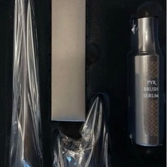 【新品未使用】PYR-BRUSH(パイラブラッシュ)パイラブラッシュセラム付きの画像
