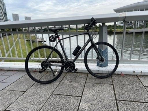 自転車TREK FX2 DISC