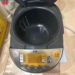 家電 キッチン家電 炊飯器の画像