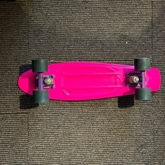スケートボード　penny ピンクの画像
