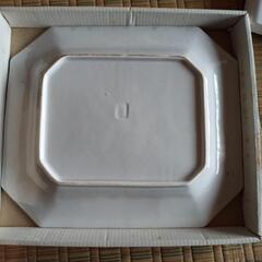青花　八角形　大皿28.5㎝×32.5㎝の画像