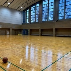 明日バスケしませんか？🏀