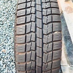車のパーツ タイヤ、ホイールの画像