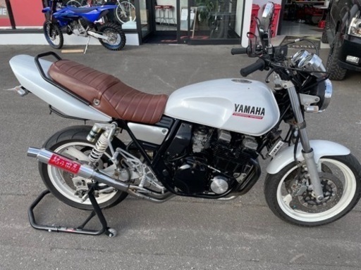 XJR400R
