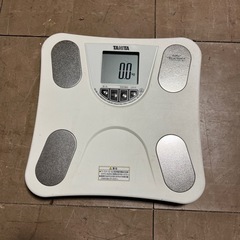 タニタ体脂肪計