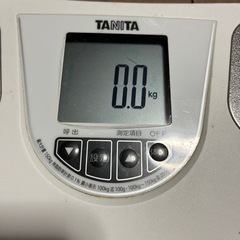 タニタ体脂肪計の画像