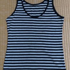 タンクトップ　Ｍサイズ（154～162cm）