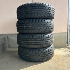 値下げ 夏タイヤ　265/65r17 新車取外し