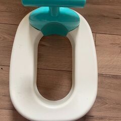 値下げしました！！100円　補助便座です
