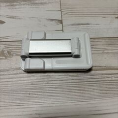 携帯置き スマホスタンド 徳島医療福祉専門学校の画像