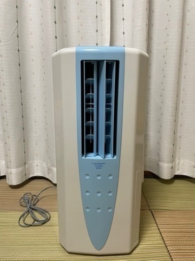 ほとんど未使用CORONA  CDM-1021冷風衣類乾燥除湿機2021年製