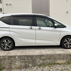 ホンダフリードガソリン車　令和1年の画像