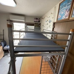 【取引済】あげます ロフトベッド デスク付きの画像