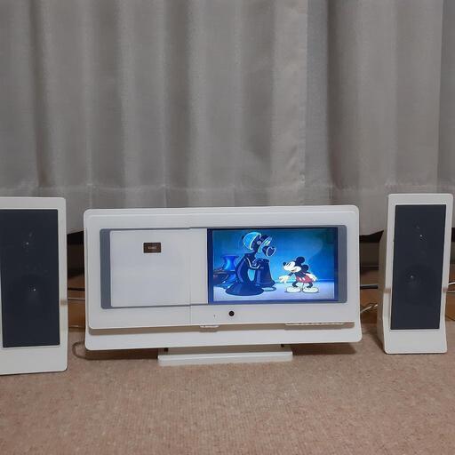 9インチ液晶モニター搭載テレビ＆DVD/CDコンポ（リモコン、miniBCASカード付）