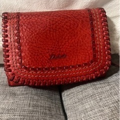 ダコタ折り財布