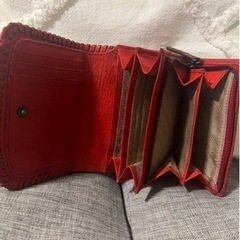ダコタ折り財布の画像