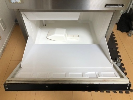 大和冷機　業務用製氷機　35kgタイプ