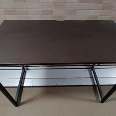 【譲ります】ニトリデスクの画像