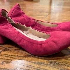 バーニーズニューヨーク  パンプス 37の画像