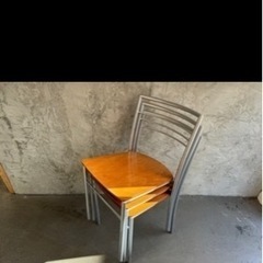 家具 椅子 ダイニングチェアの画像