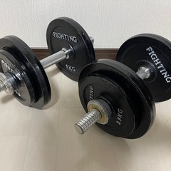 美品ダンベル1,900円