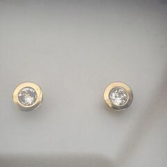 新品　Swarovski スワロフスキー ピアスの画像
