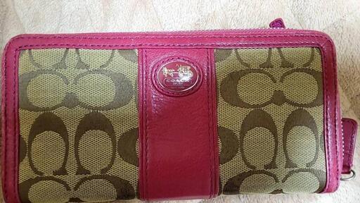 ４０　COACH財布