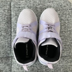 21cmスニーカーの画像