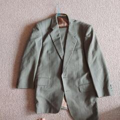 服/スーツ　メンズの画像