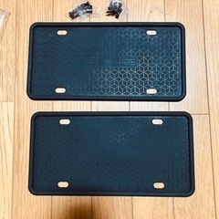 ナンバープレートシリコンカバー　前後2セットの画像