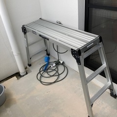 ステップストゥール