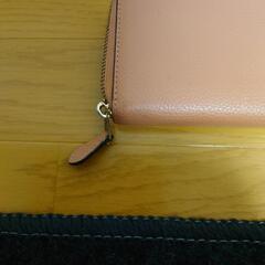 本日夜まで値下げ💛COACHI財布の画像