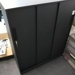 オフィス用キャビネット2つセットの画像