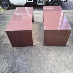 テーブル、台