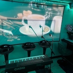 占い＆ライブハウス　カラオケバー
