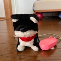 IWAYA わんちゃんぬいぐるみ　リモコンつきの画像