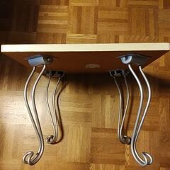 タイル貼　折り畳みテーブルの画像