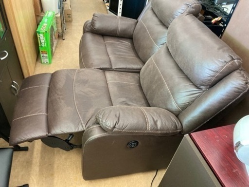 2人掛け電動ソファ　　リサイクルショップ宮崎屋　佐土原店　24.4.14F