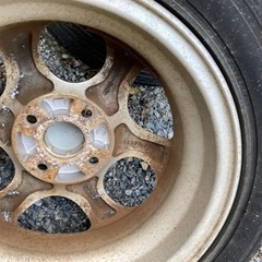 車のパーツ タイヤ、ホイールの画像