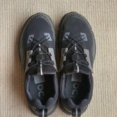 【On】クラウドアウェイ　スニーカー　レディースの画像