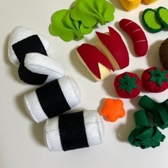 フェルトおままごと おべんとうセットの画像