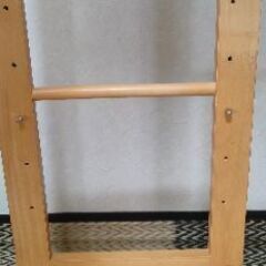 子供用ハンガーラックの画像