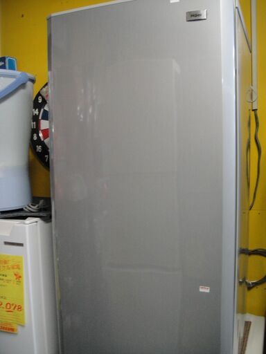 2017年製　ハイアール　冷凍庫　JF-NU100G　100L　 前開き式