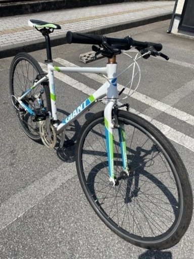 【交渉中】
ジャイアント　クロスバイク　クロスター　軽整備済み　自転車　中古