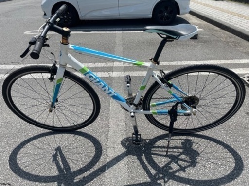 【交渉中】
ジャイアント　クロスバイク　クロスター　軽整備済み　自転車　中古