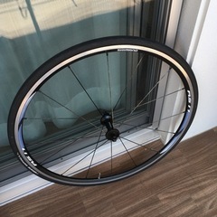 ロードバイクフロントホイール　700C