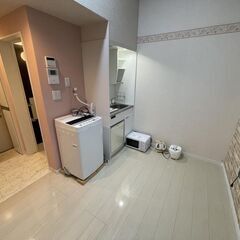 🏠初期費用８万円😺家電付バストイレ別✨渋谷へ２０分の新川崎駅⭐️家賃56000円⭐️新川崎駅徒歩１３分🙂即入居ＯＫ⭐️10月分家賃込みです⭐️ − 神奈川県